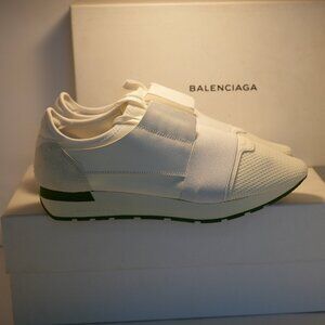 BALENCIAGA EU SIZE 42